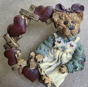 Teddy Bear Heart Brooch. Boyds Collection